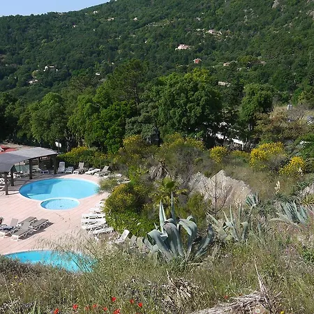 Vvf Villages Les Collines De Saint Tropez Freinet Parque de vacaciones La Garde-Freinet